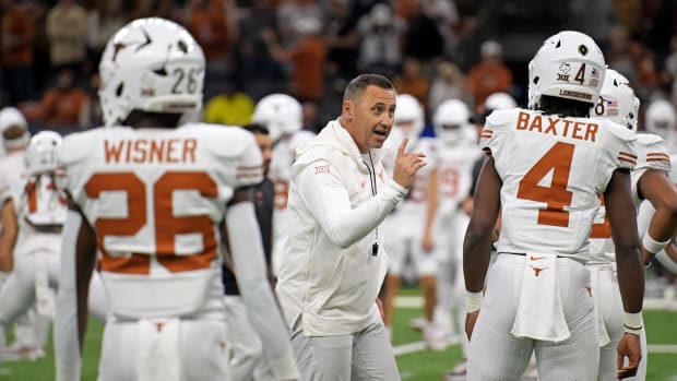 steve sarkisian cj baxter 3